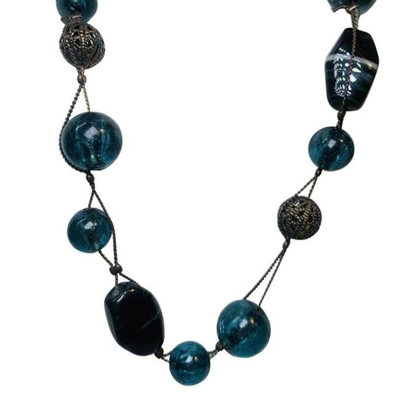 Liz Claiborne Women’s Green Glass Beaded Silver Tone Long Vintage Necklace 60’ - Picture 3 of 6